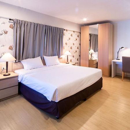 Crystal Resort Korat Nakhonratchasima Екстериор снимка
